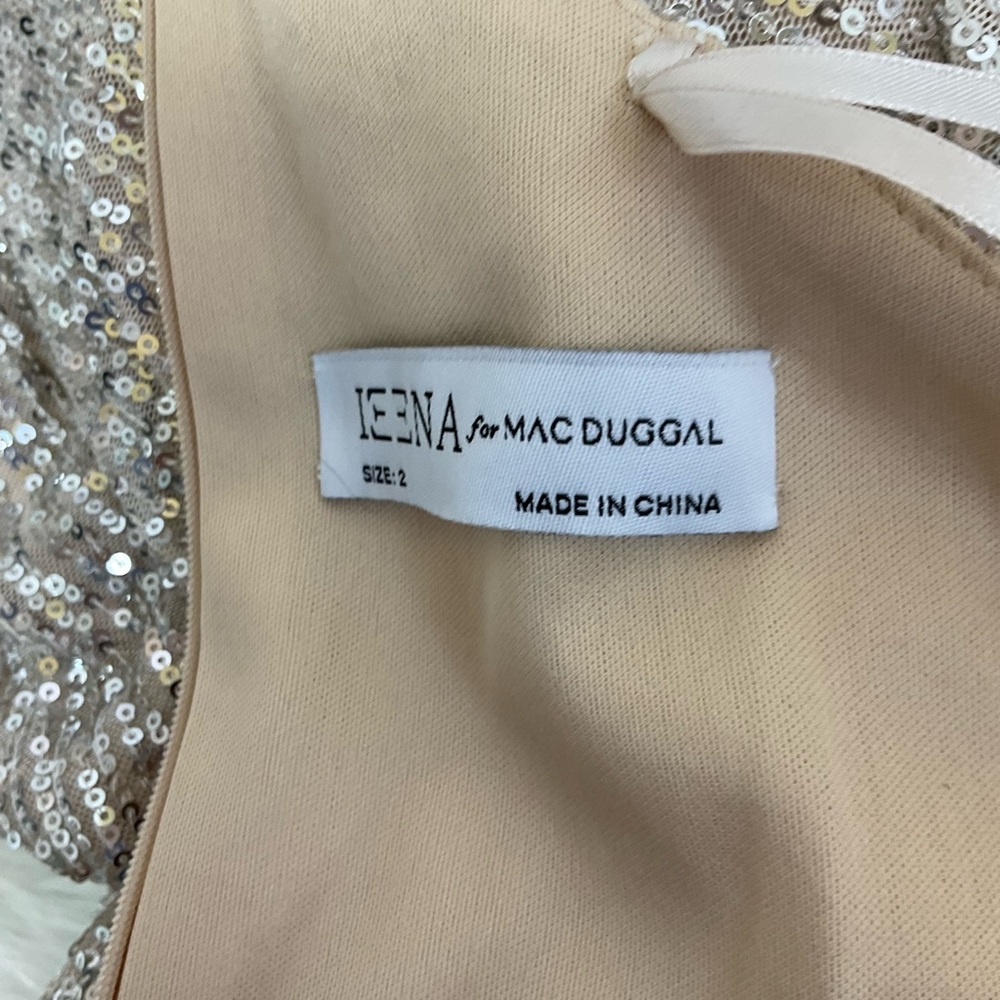 NEW Mac Duggal Ieena Silver Sequined One Shoulder Cut Out Gown Dress Size 2 - Picture 8 of 12